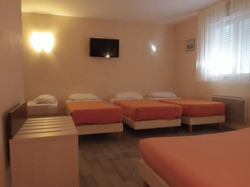 Hotel Azur Saint Junien Cit'Hotel Εξωτερικό φωτογραφία